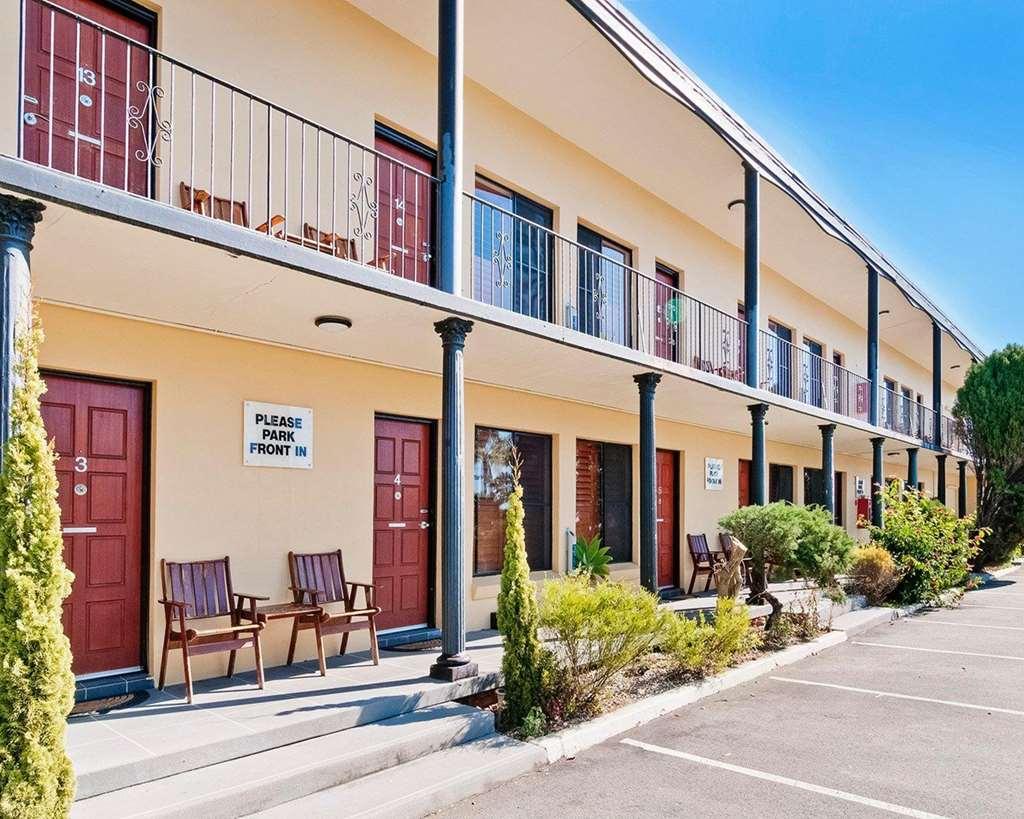 Country Plaza Motel Taree Eksteriør billede