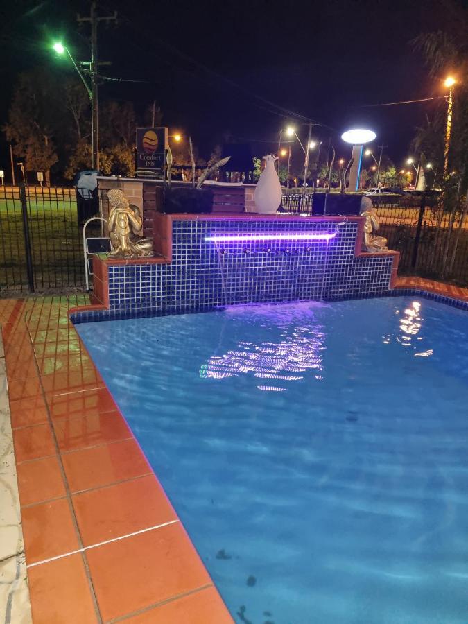 Country Plaza Motel Taree Eksteriør billede