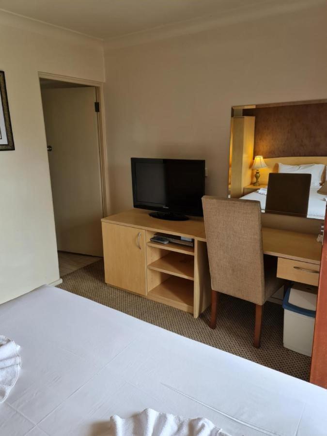 Country Plaza Motel Taree Eksteriør billede